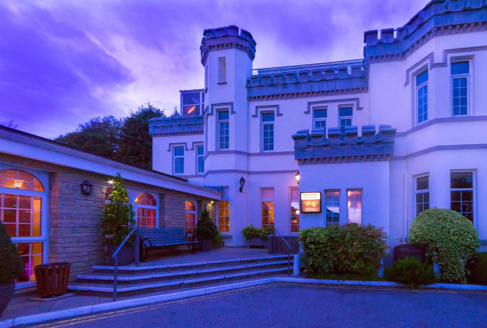 Stradey Park Hotel Llanelli Esterno foto
